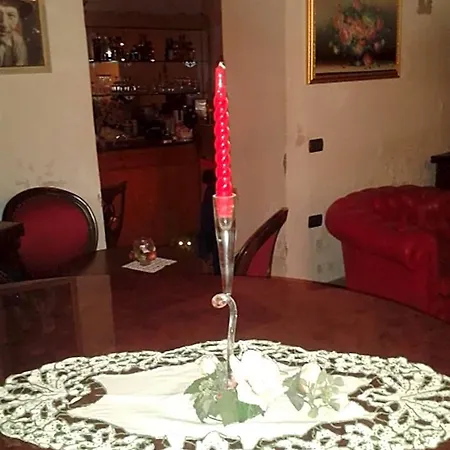 Scalinatella Hotel SantʼAntonio Abate